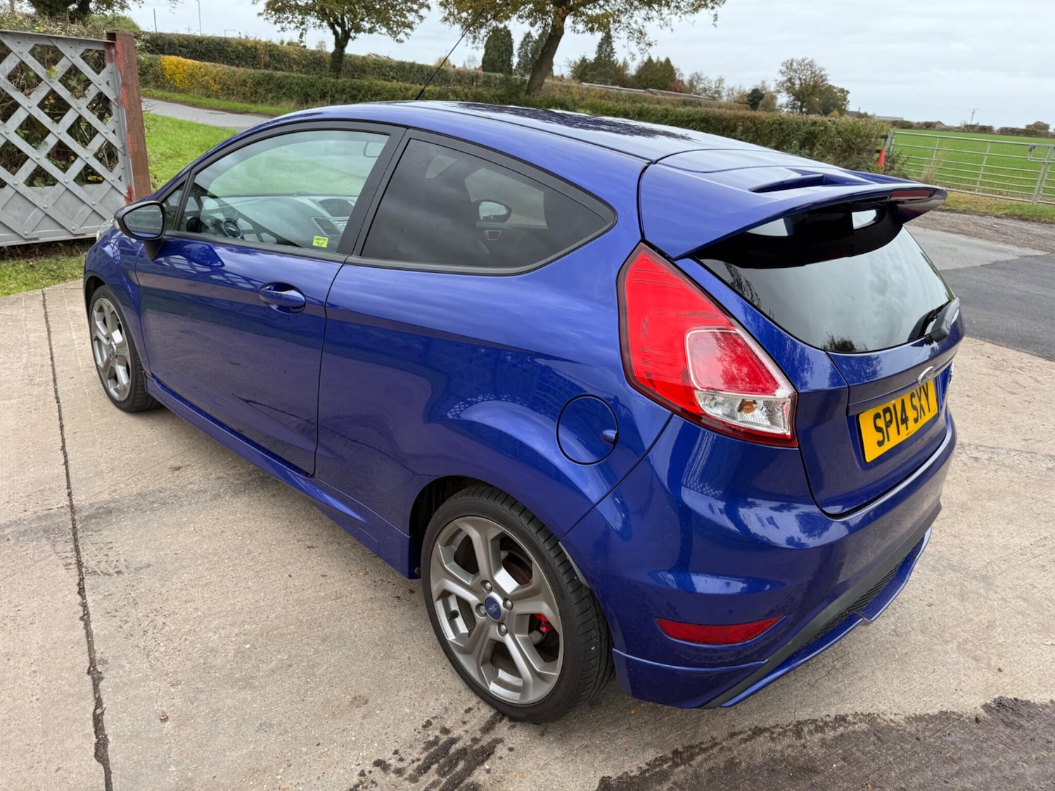 Used Ford Fiesta 2014 for sale - 76425441: Photo 9