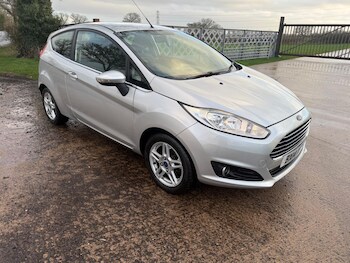 Used Ford Fiesta 2014 for sale - 77345499: Photo