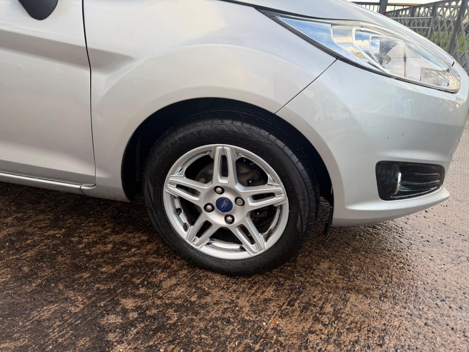 Used Ford Fiesta 2014 for sale - 77345499: Photo 2