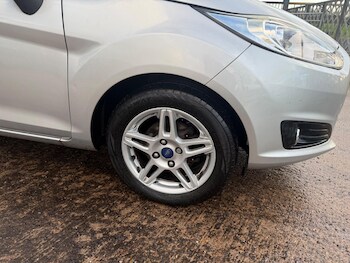 Used Ford Fiesta 2014 for sale - 77345499: Photo