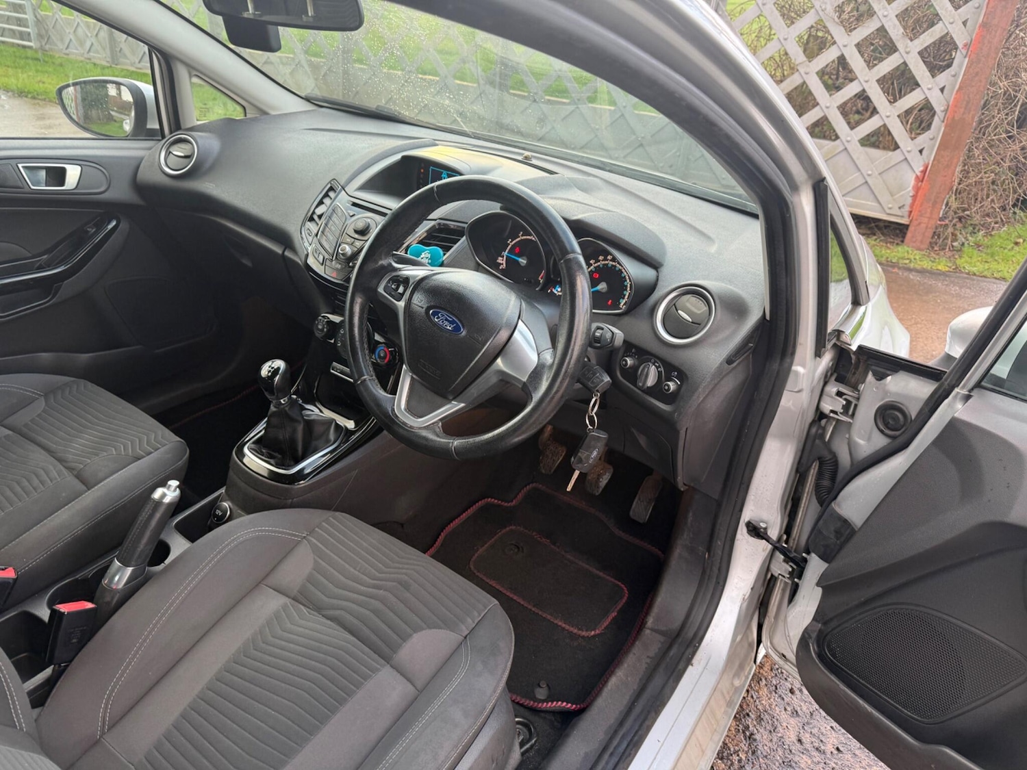 Used Ford Fiesta 2014 for sale - 77345499: Photo 4