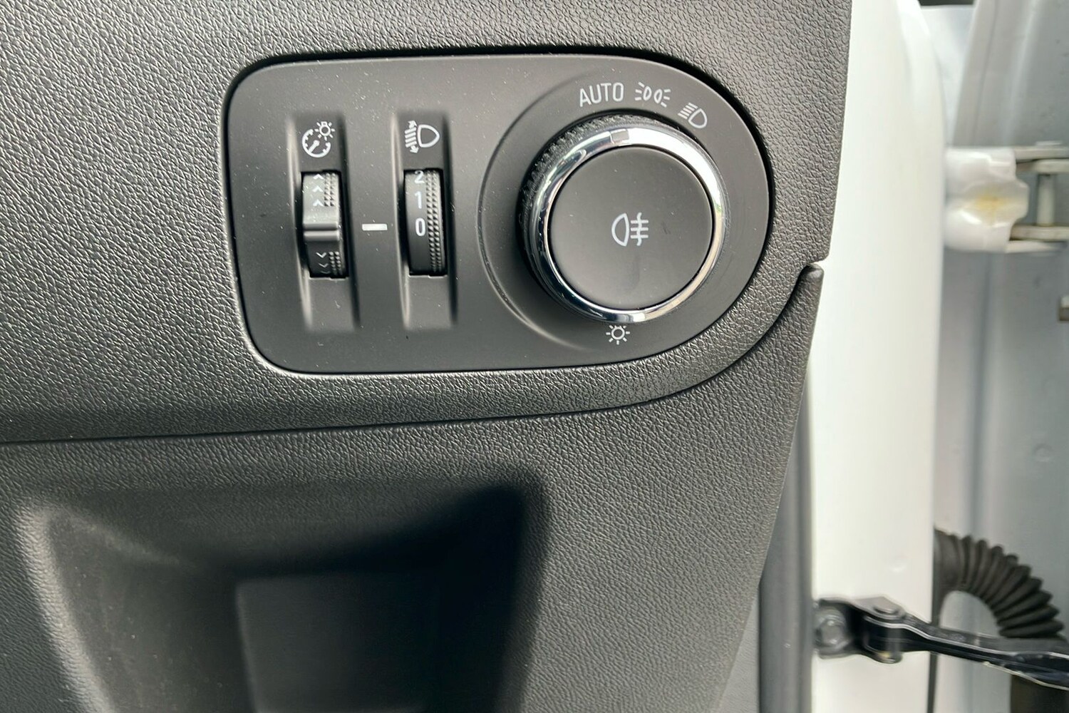 Used Vauxhall Crossland for sale - 78132140: Photo 21