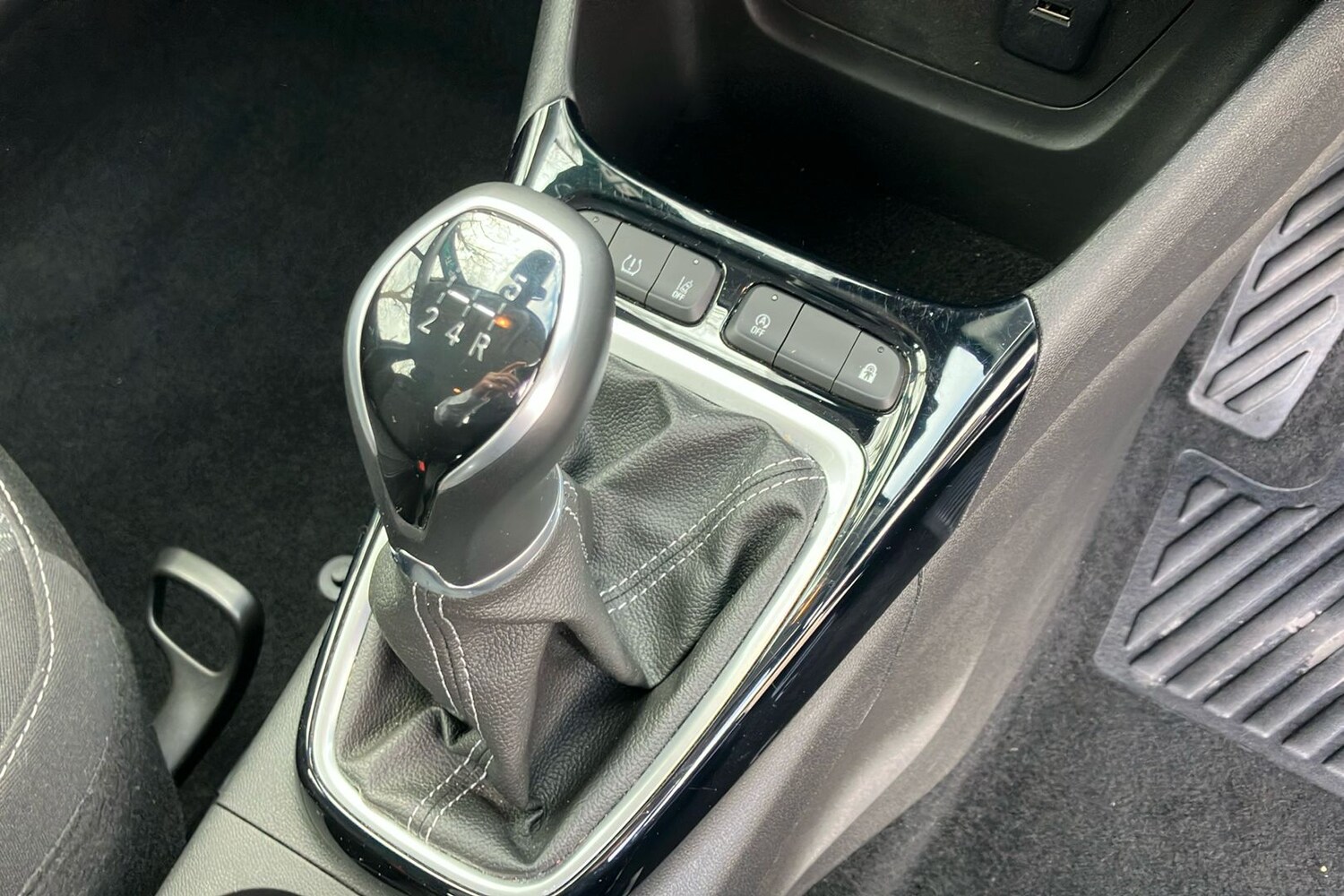 Used Vauxhall Crossland for sale - 78132140: Photo 38