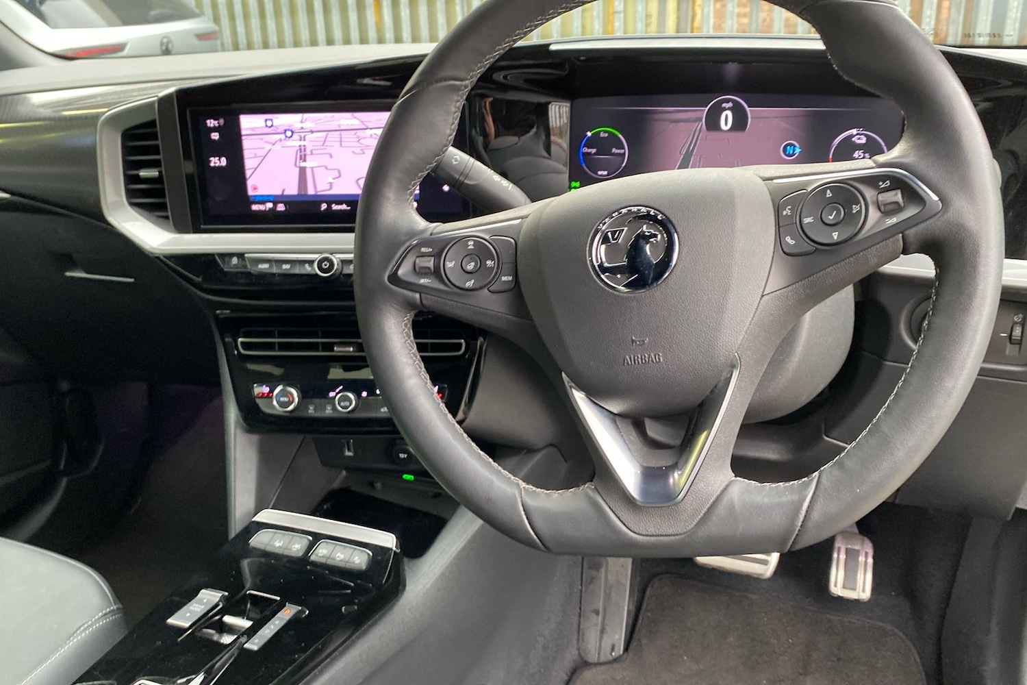 Used Vauxhall Mokka Electric for sale - 77023882: Photo 32