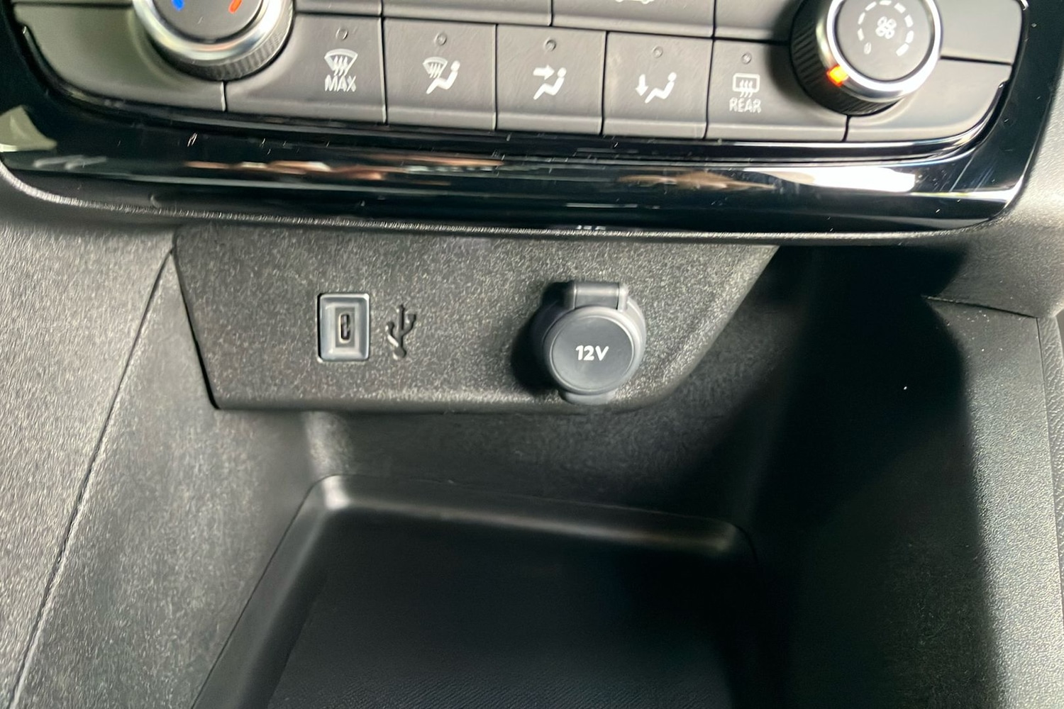 Used Vauxhall Corsa 2024 for sale - 76401621: Photo 41