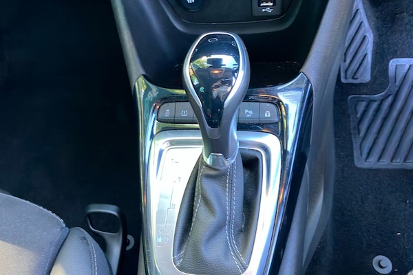 Used Vauxhall Crossland 2024 for sale - 75739749: Photo 17
