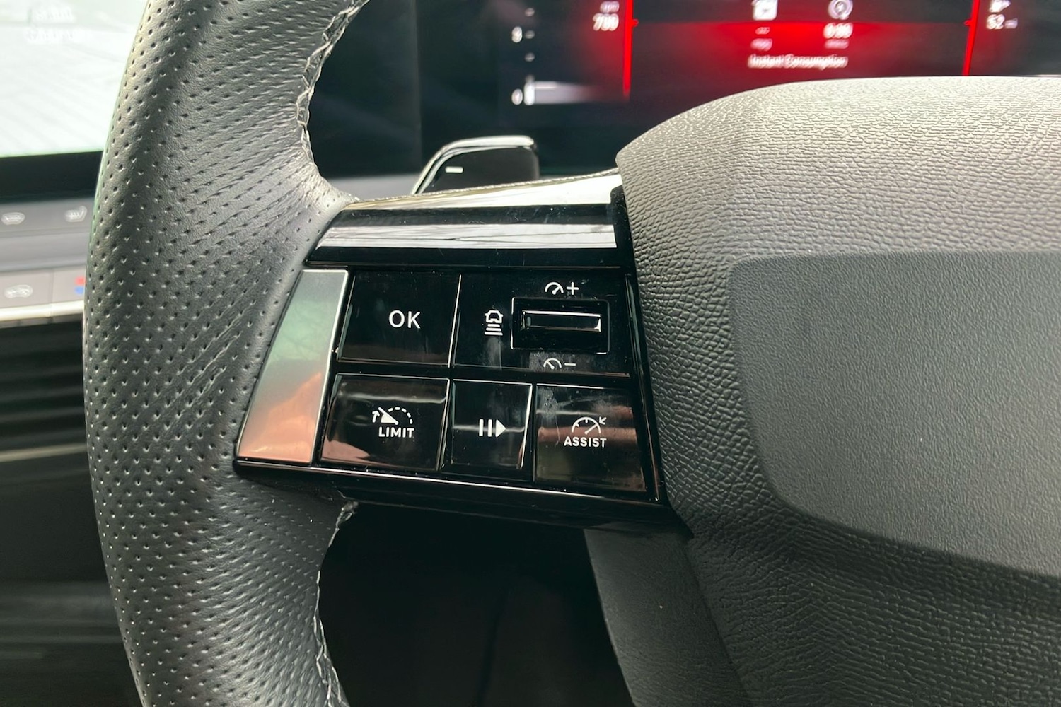 Used Vauxhall Astra for sale - 76719800: Photo 48