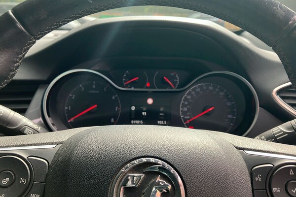 Used Vauxhall Crossland 2021 for sale - 75690182: Photo 24