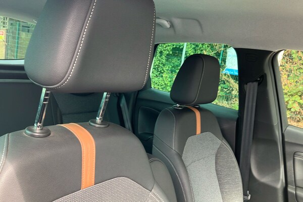 Used Vauxhall Crossland 2021 for sale - 75690182: Photo 30