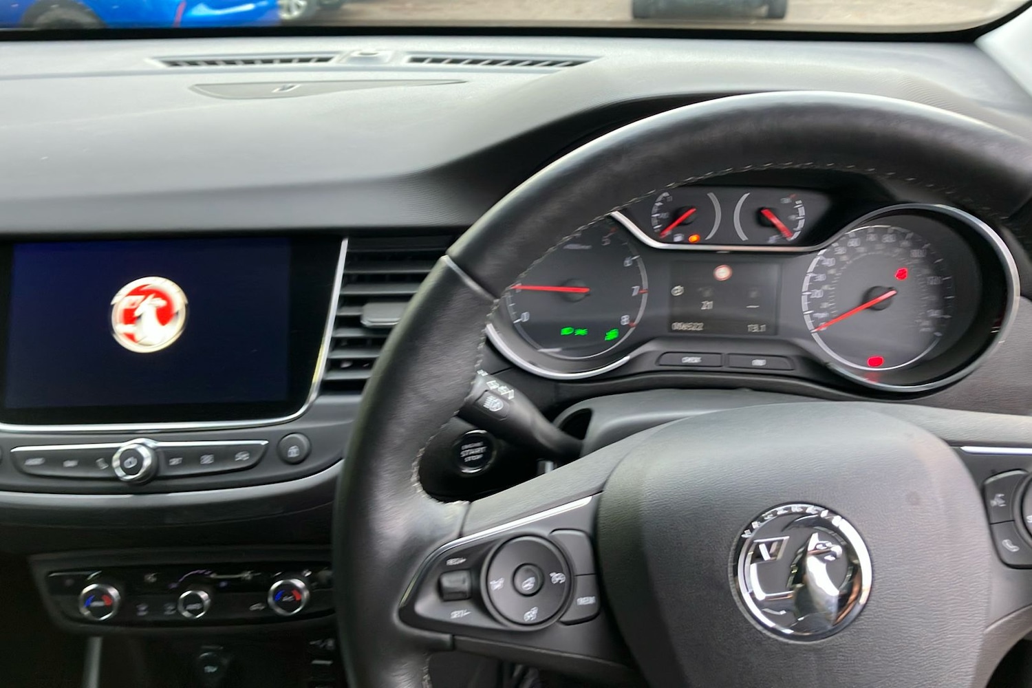 Used Vauxhall Crossland 2024 for sale - 76762872: Photo 11