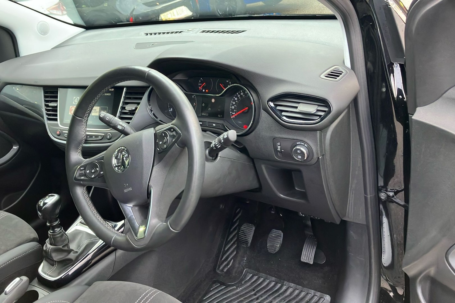 Used Vauxhall Crossland 2024 for sale - 76762872: Photo 27