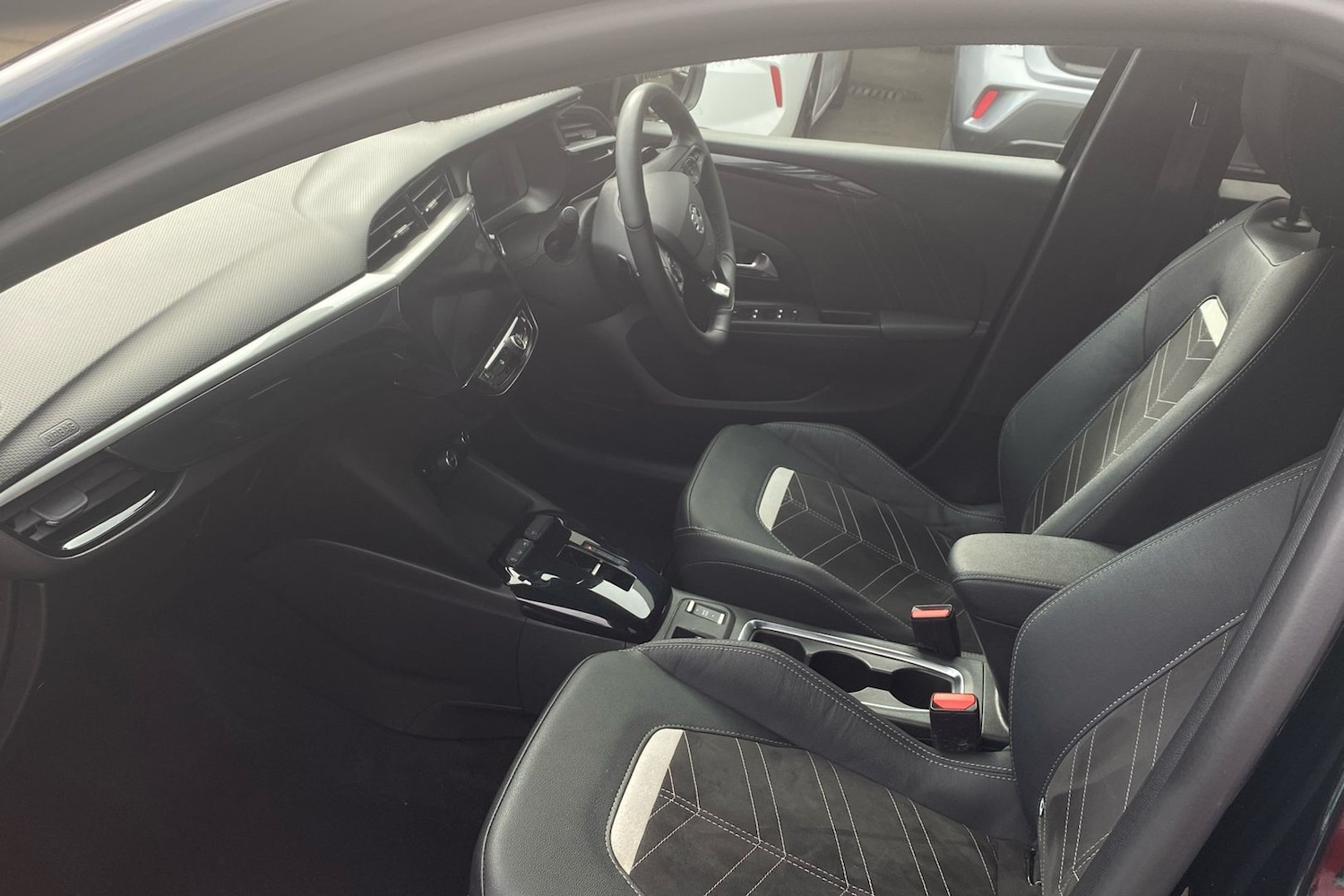 Used Vauxhall Corsa 2024 for sale - 78177307: Photo 3