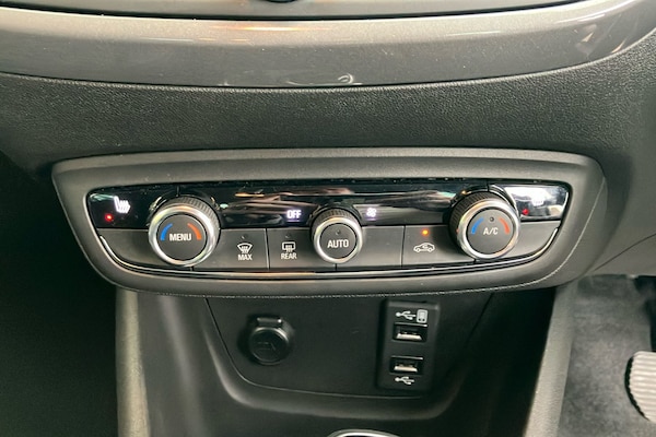 Used Vauxhall Crossland 2022 for sale - 76310343: Photo 15