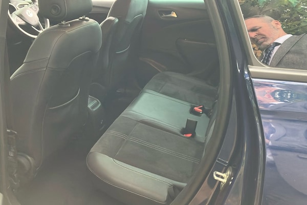 Used Vauxhall Crossland 2022 for sale - 76310343: Photo 5