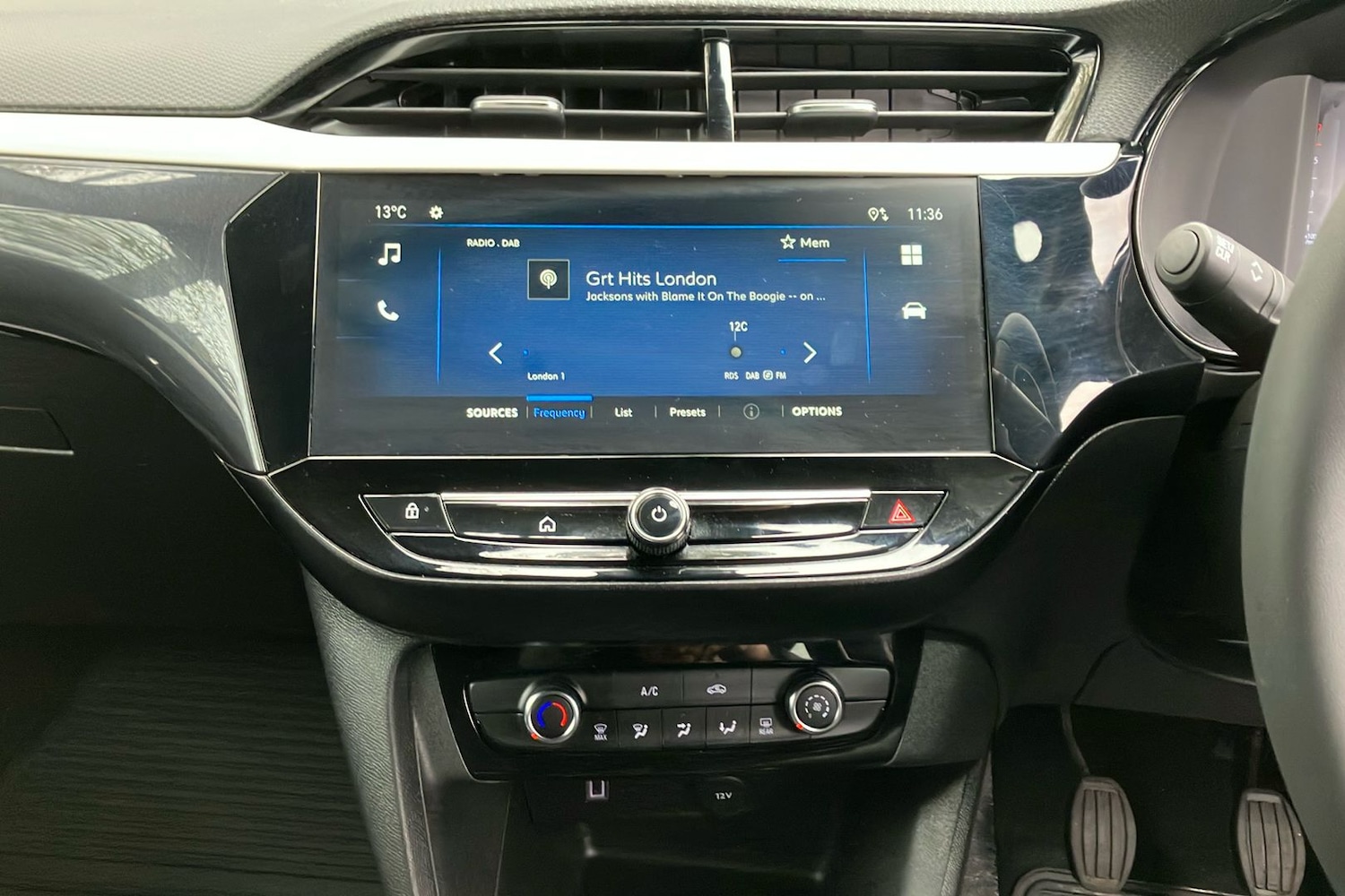 Used Vauxhall Corsa 2025 for sale - 76725487: Photo 25