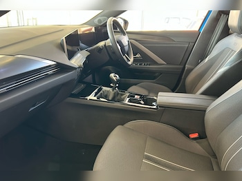 Used Vauxhall Astra 2024 for sale - 76655705: Photo