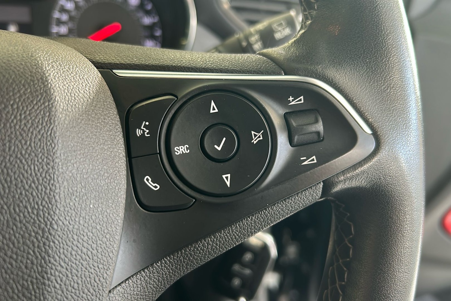 Used Vauxhall Crossland 2023 for sale - 77395105: Photo 52