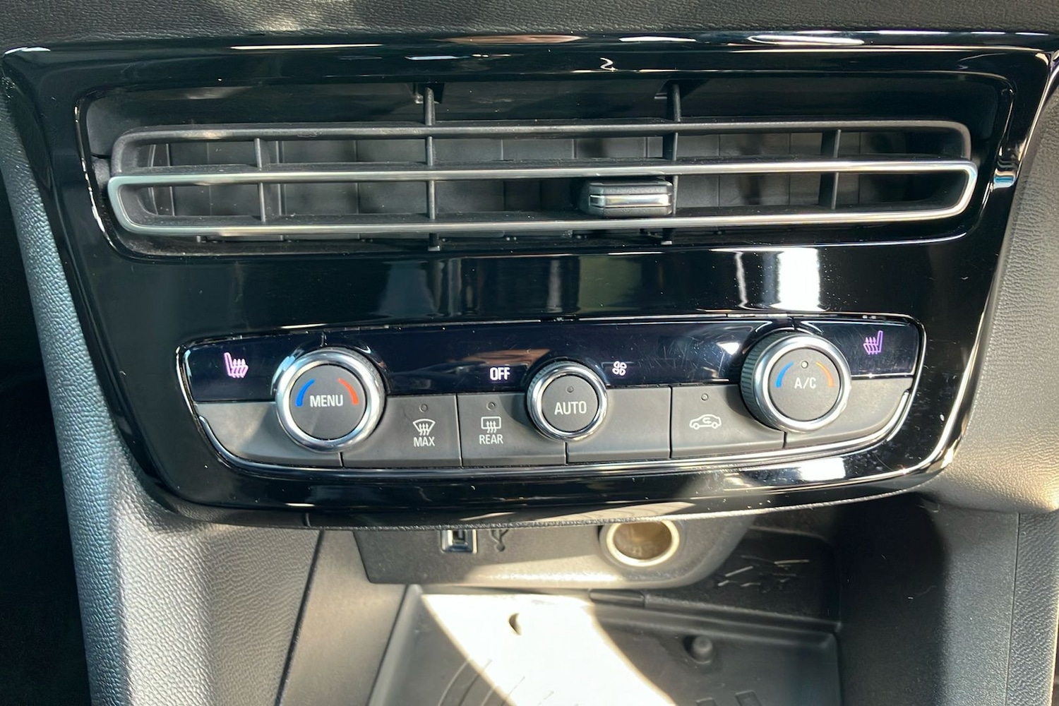 Used Vauxhall Mokka 2021 for sale - 76935241: Photo 15