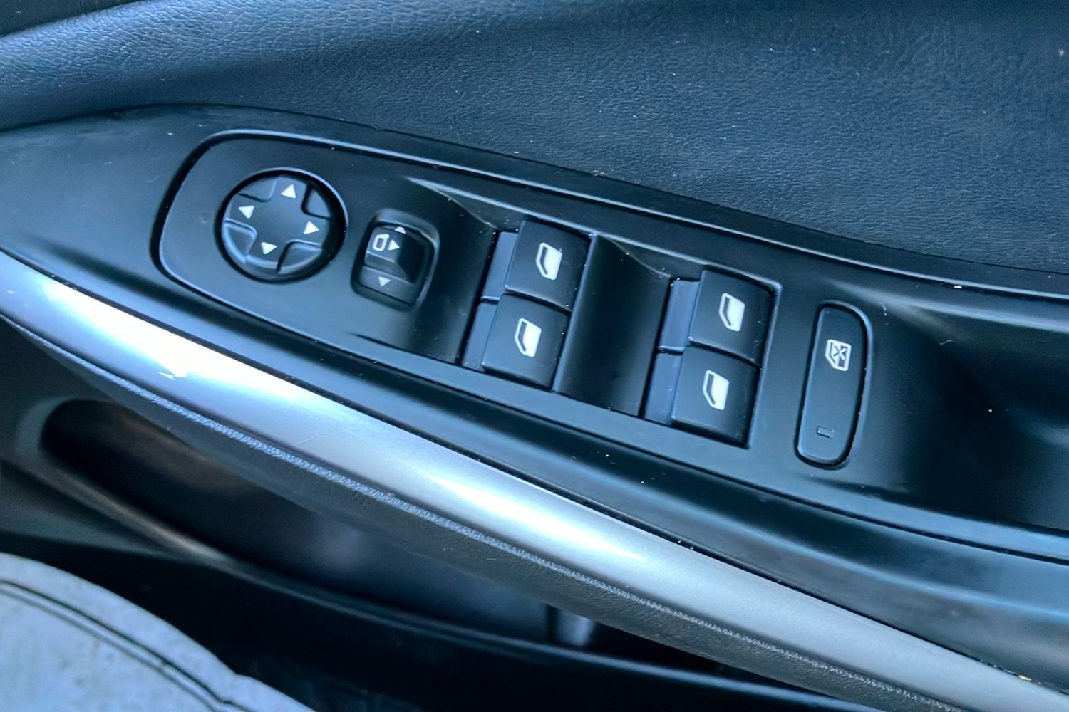 Used Vauxhall Grandland 2023 for sale - 76919626: Photo 18