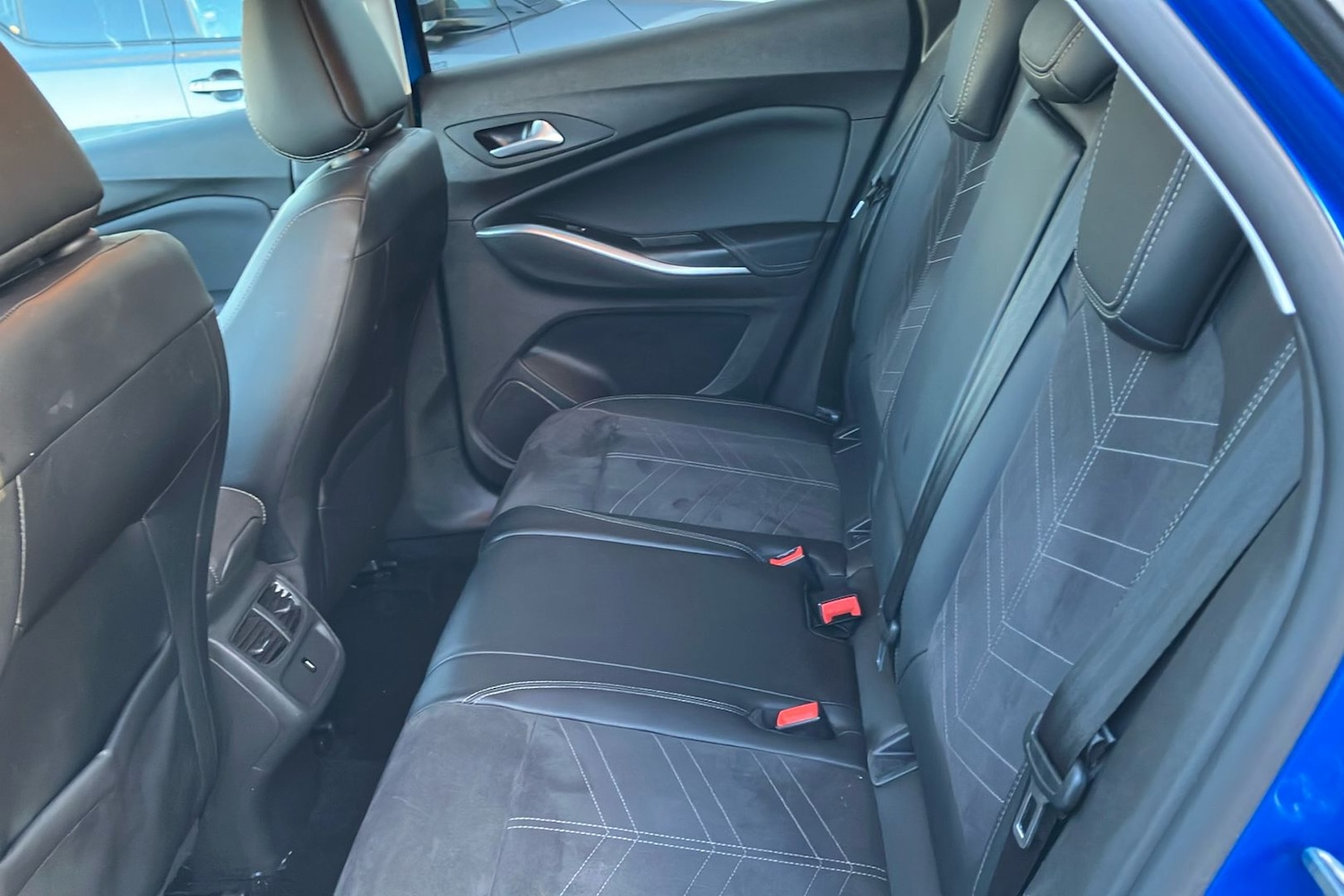 Used Vauxhall Grandland 2023 for sale - 76919626: Photo 5