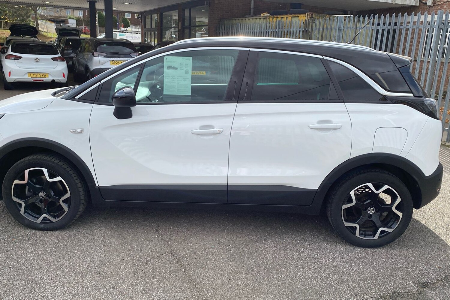 Used Vauxhall Crossland 2024 for sale - 76340933: Photo 6