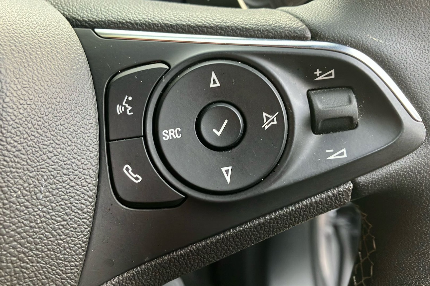 Used Vauxhall Mokka 2024 for sale - 76426090: Photo 46