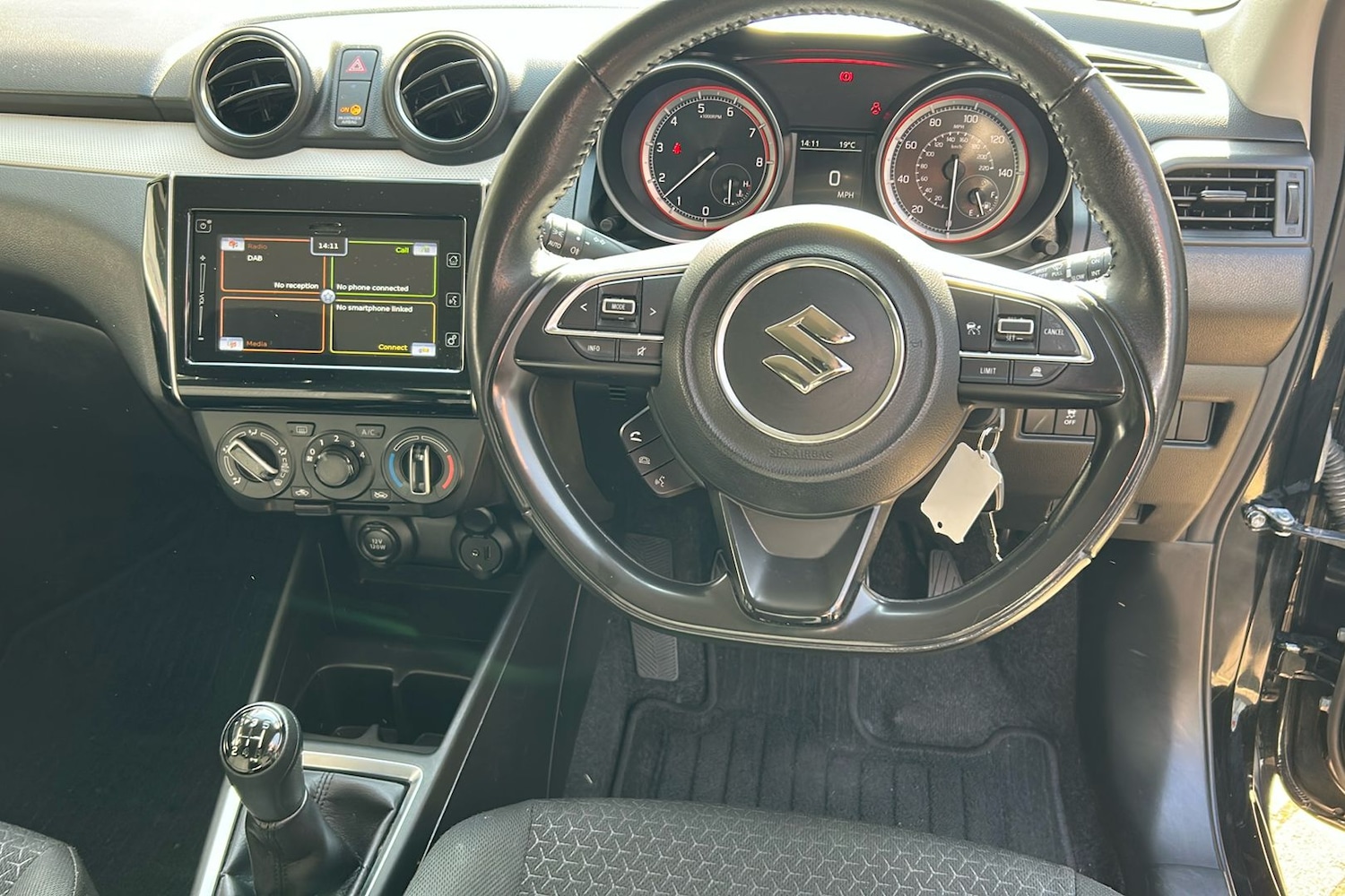 Used Suzuki Swift 2021 for sale - 76542707: Photo 13