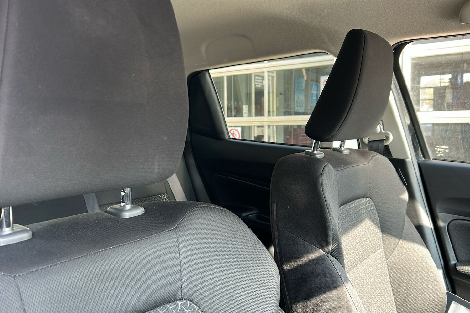 Used Suzuki Swift 2021 for sale - 76542707: Photo 30