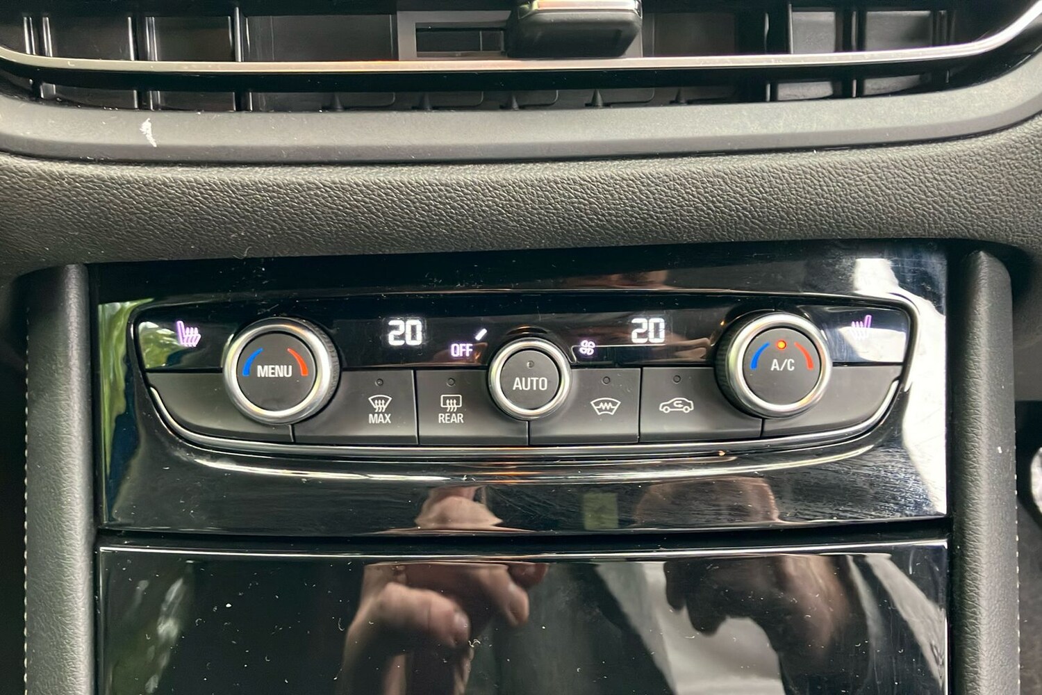 Used Vauxhall Grandland 2023 for sale - 76292790: Photo 17