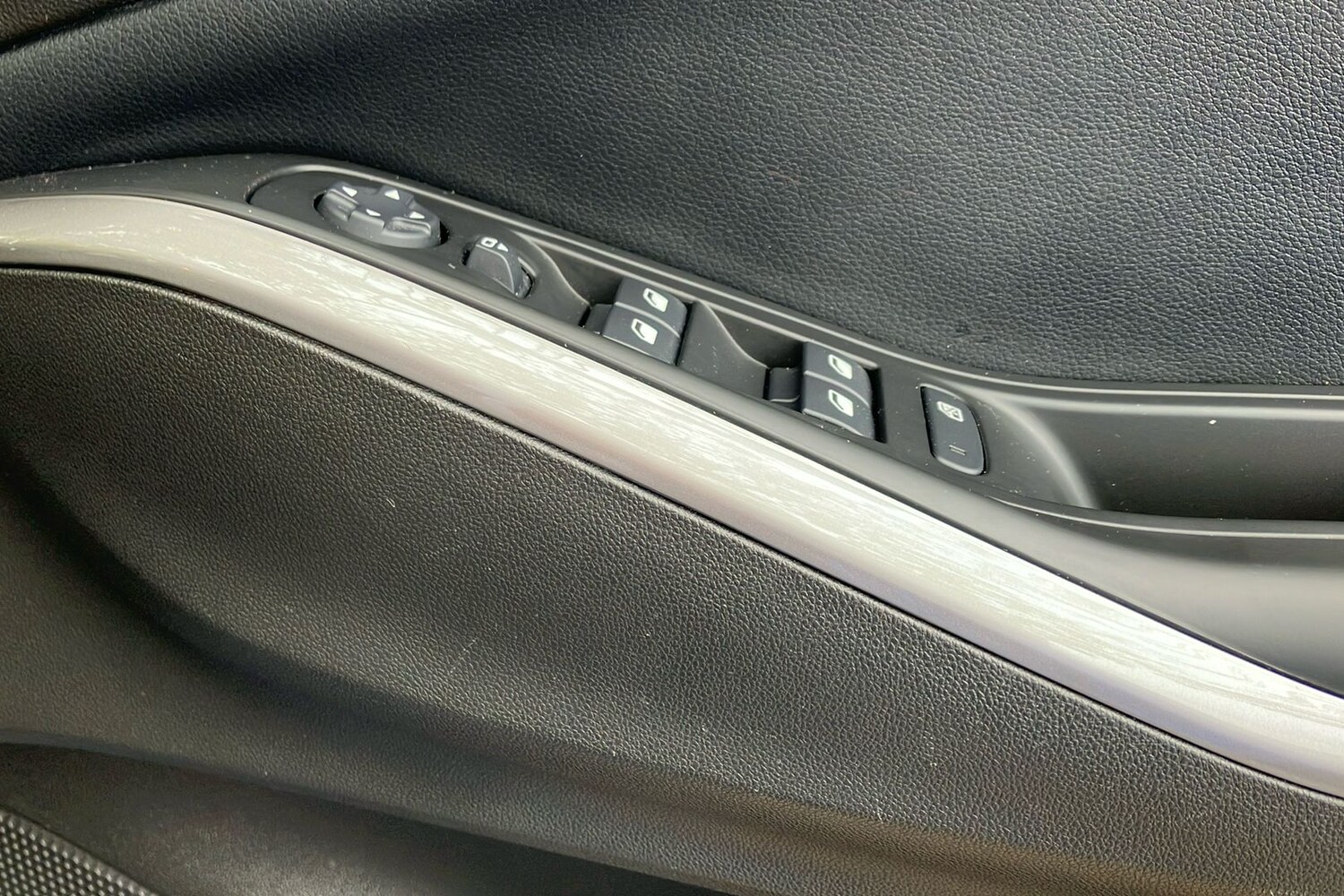 Used Vauxhall Grandland 2023 for sale - 76292790: Photo 21