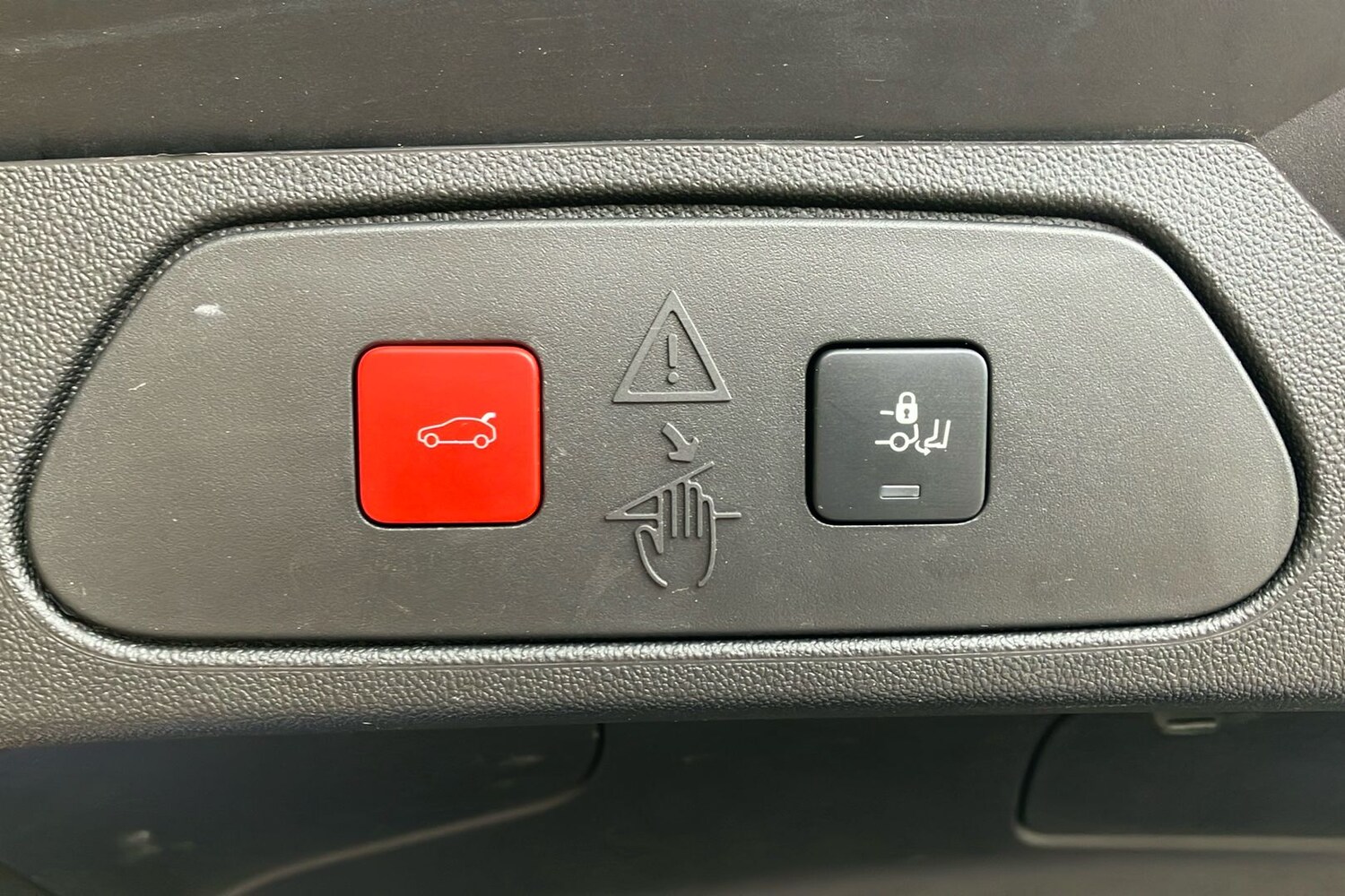 Used Vauxhall Grandland 2023 for sale - 76292790: Photo 48