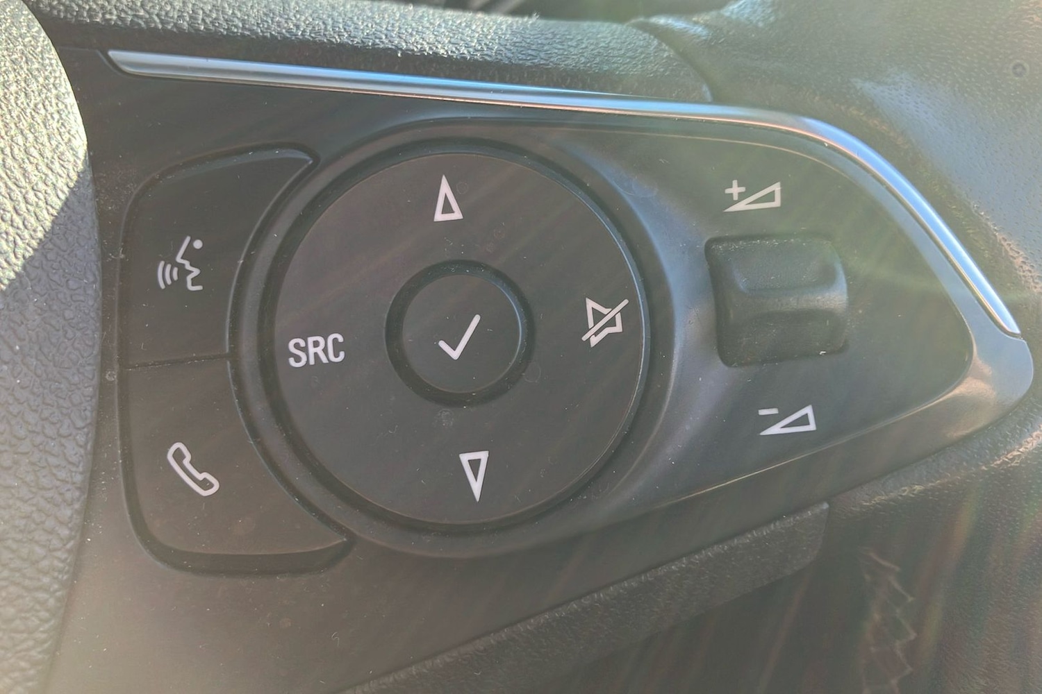 Used Vauxhall Crossland 2022 for sale - 78031453: Photo 50