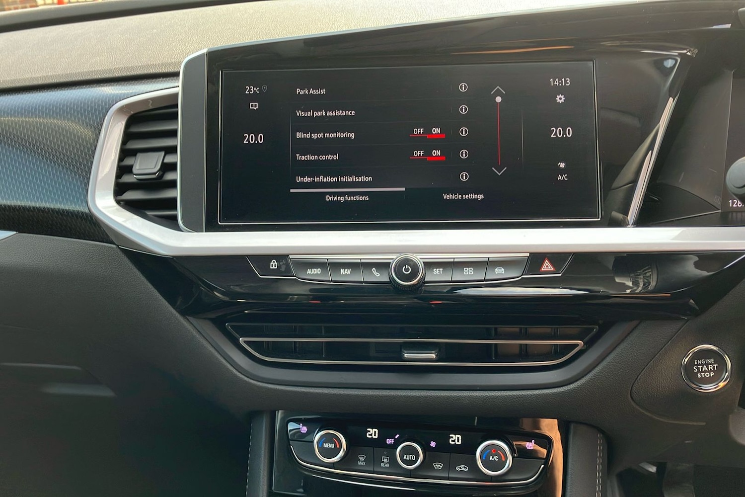 Used Vauxhall Grandland 2024 for sale - 77298158: Photo 39