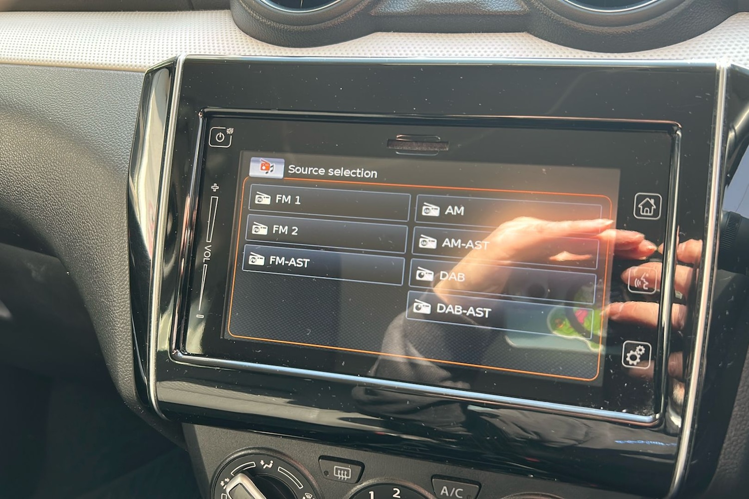 Used Suzuki Swift 2021 for sale - 76245895: Photo 53