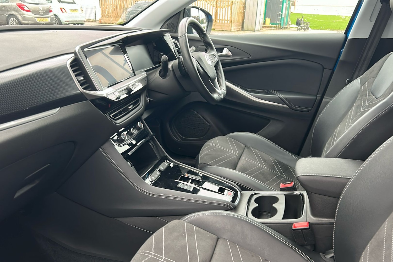 Used Vauxhall Grandland 2023 for sale - 77643574: Photo 3