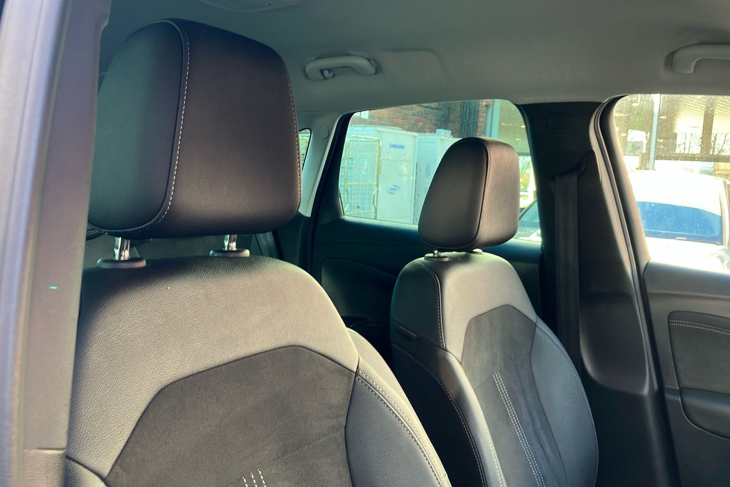 Used Vauxhall Crossland 2024 for sale - 77548098: Photo 30