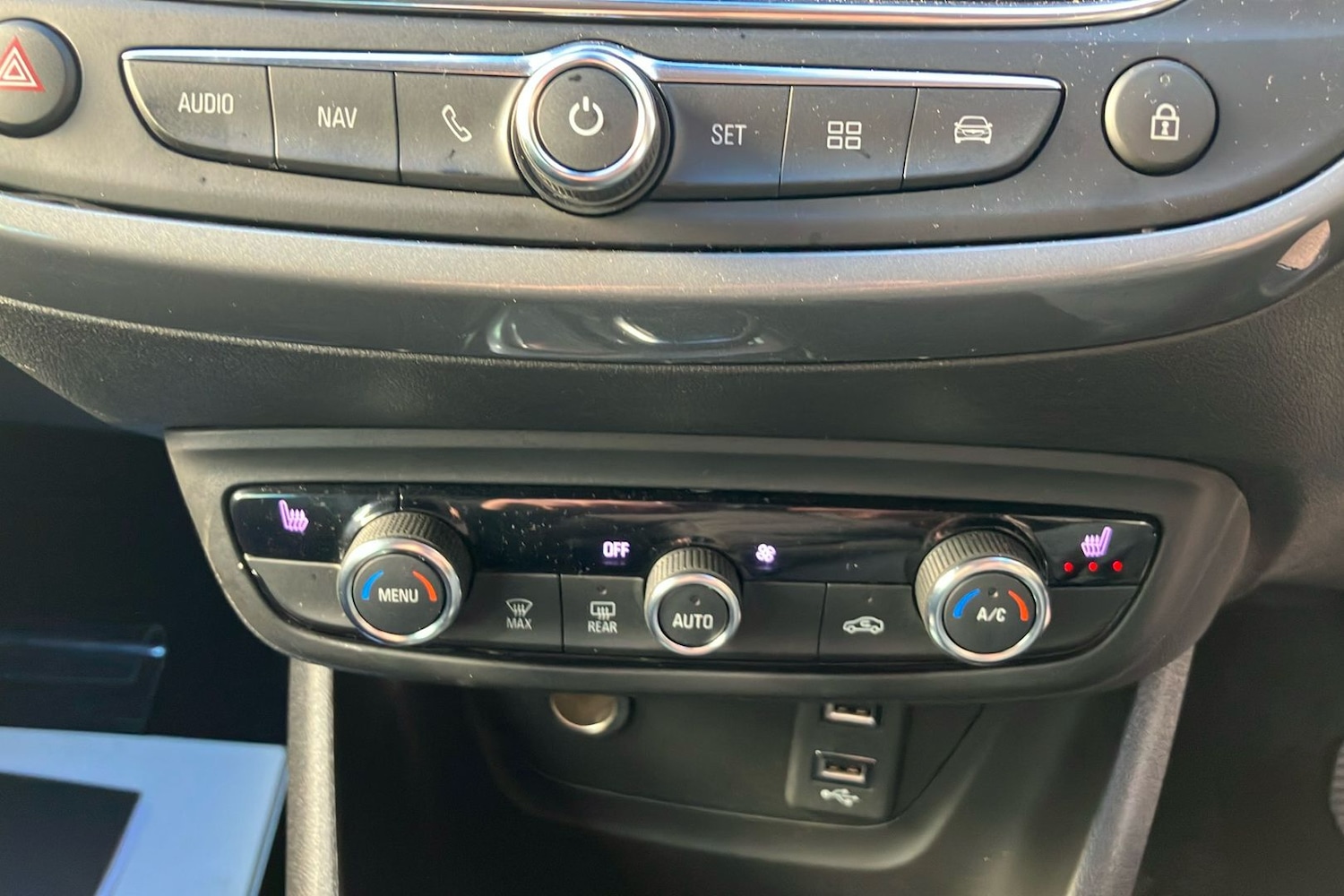 Used Vauxhall Crossland 2024 for sale - 77548098: Photo 40