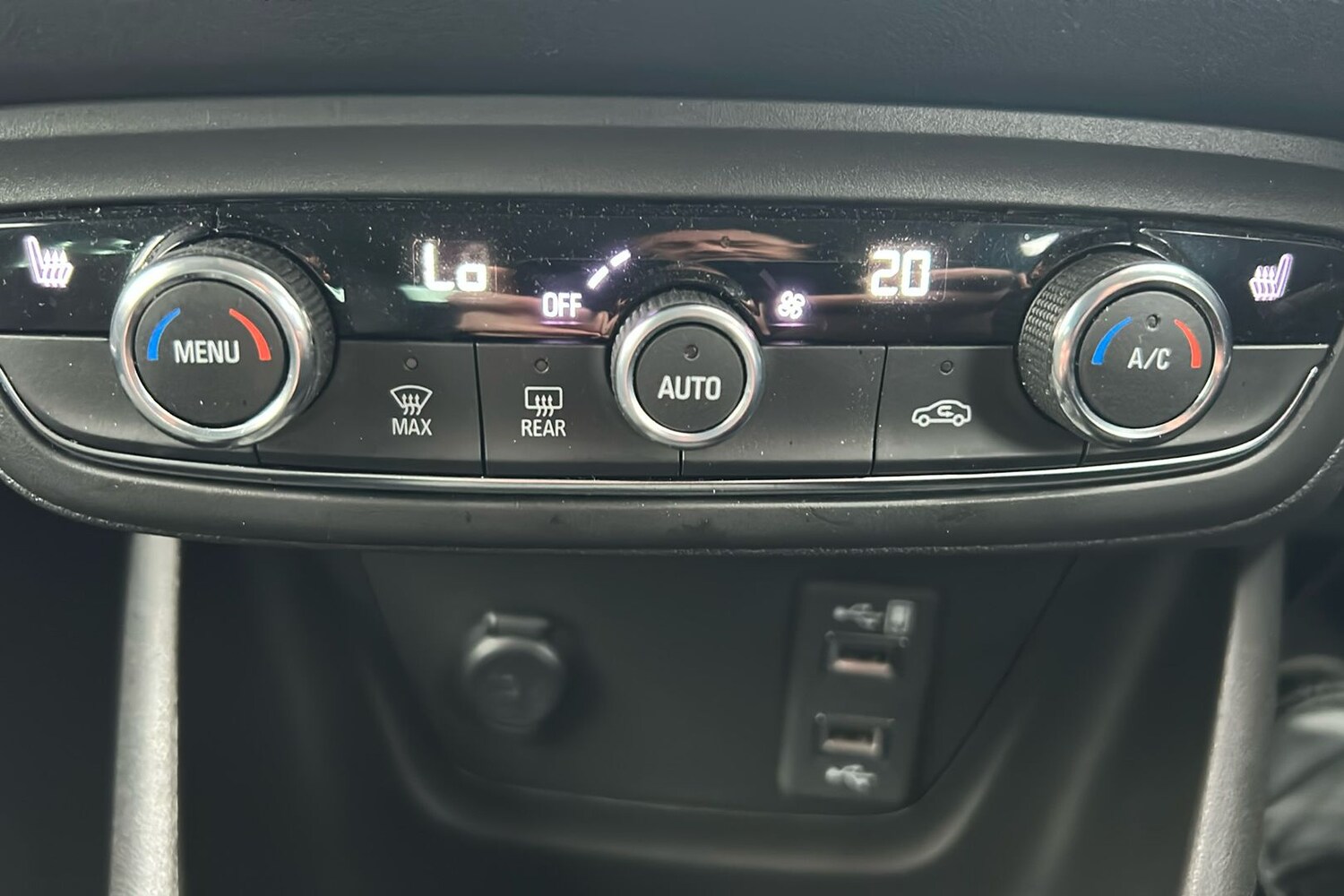 Used Vauxhall Crossland 2023 for sale - 77502499: Photo 15