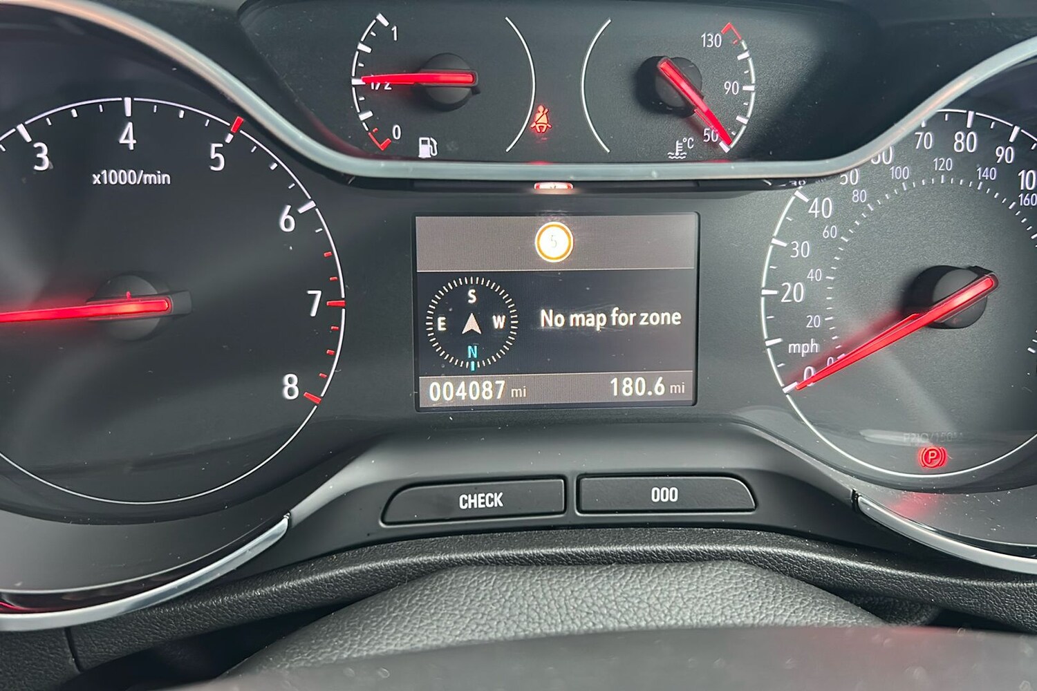 Used Vauxhall Crossland 2023 for sale - 77502499: Photo 24