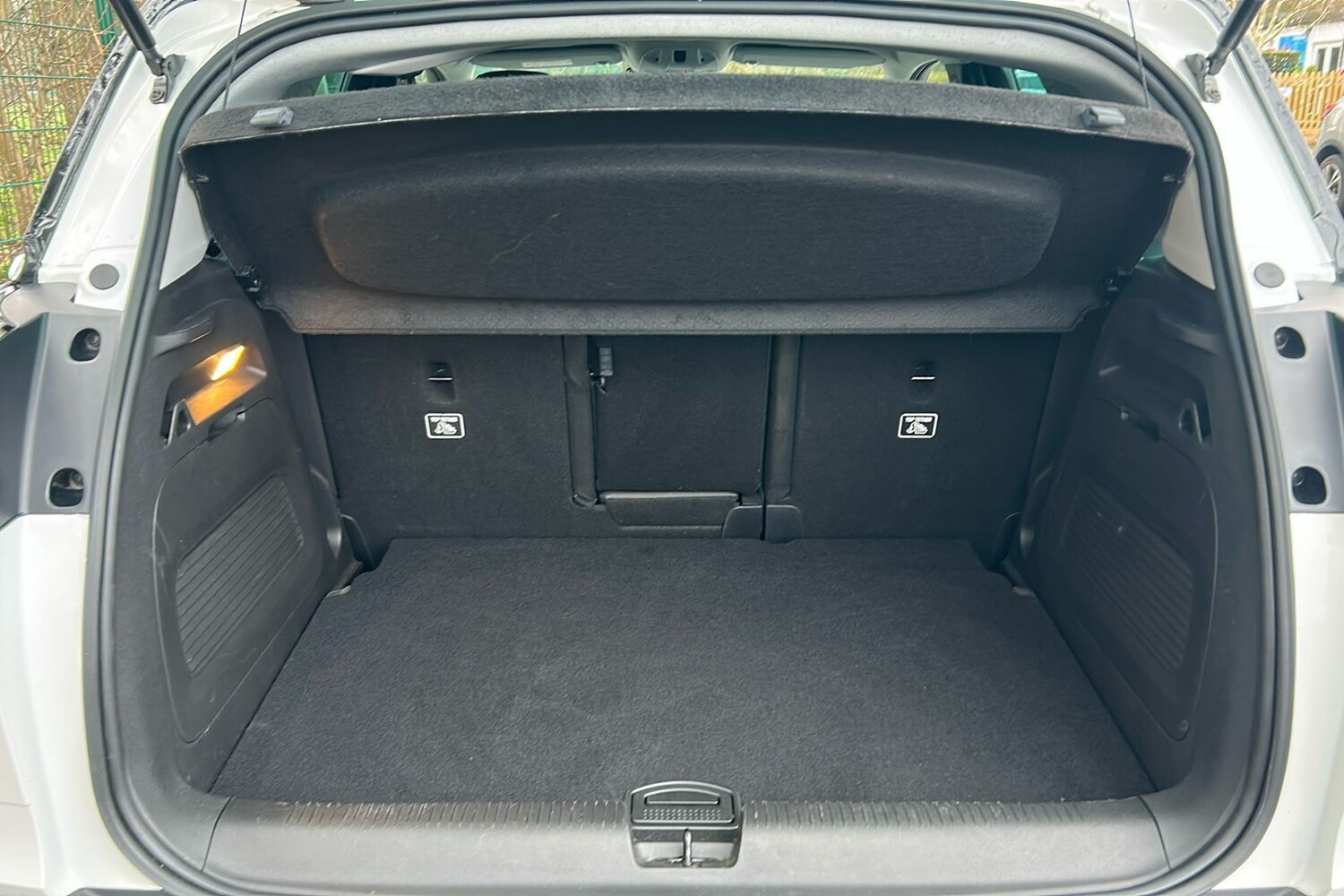 Used Vauxhall Crossland 2023 for sale - 77502499: Photo 35