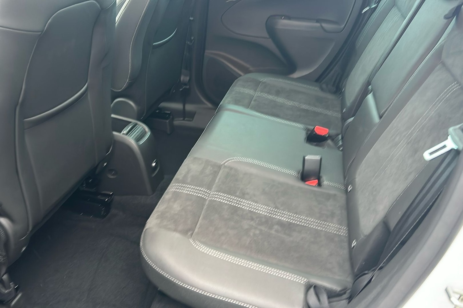 Used Vauxhall Crossland 2023 for sale - 77502499: Photo 5