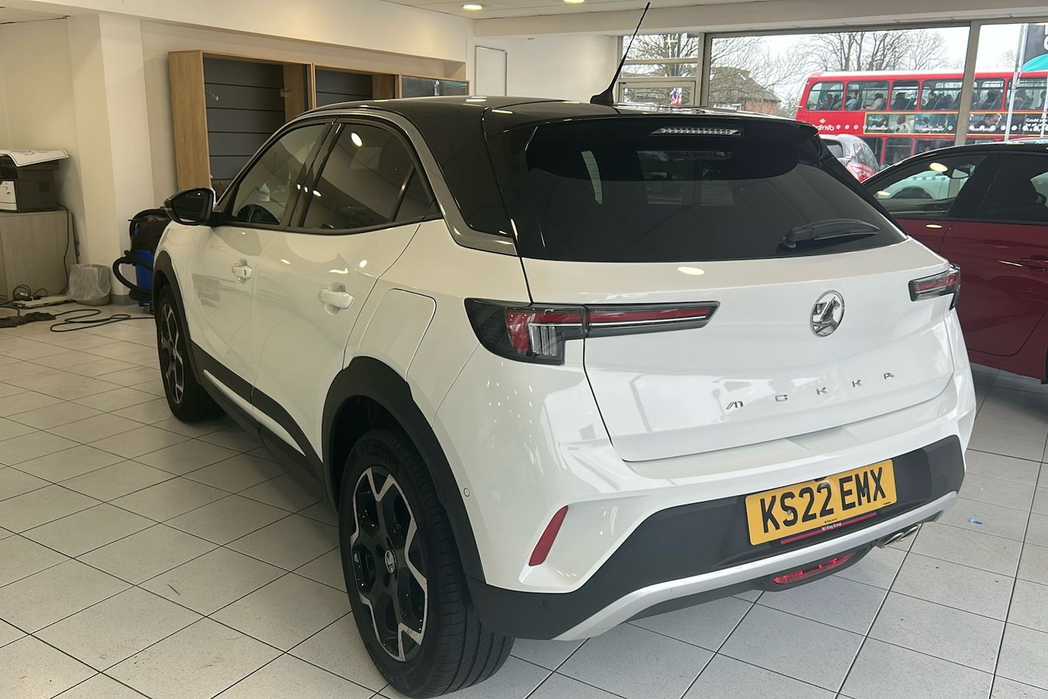 Used Vauxhall Mokka 2022 for sale - 77917065: Photo 2