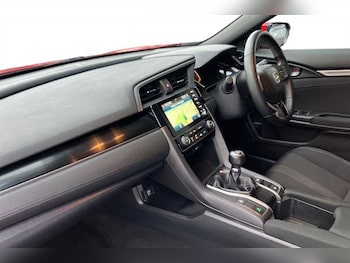 Used Honda Civic 2021 for sale - 77281306: Photo