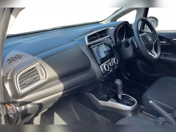 Used Honda Jazz 2020 for sale - 75784225: Photo