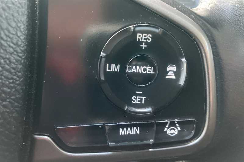 Used Honda Civic 2018 for sale - 77397575: Photo 21