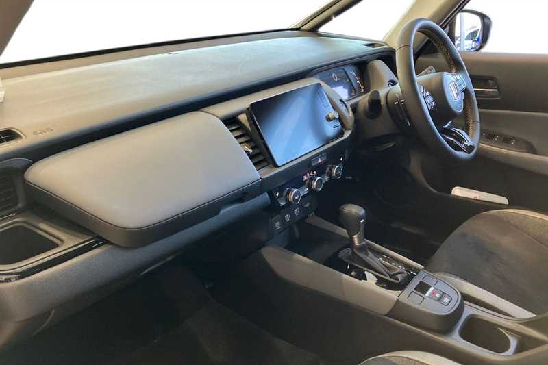 Used Honda Jazz 2025 for sale - 76339024: Photo 2