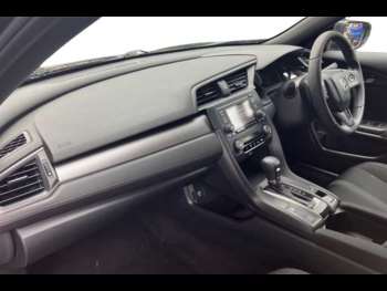 Used Honda Civic 2018 for sale - 74960116: Photo