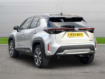 Used Toyota Yaris Cross 2022 for sale - 76191242: Photo