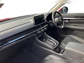 Used Honda CR-V 2025 for sale - 76096168: Photo 2