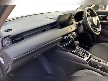 Used Honda HR-V 2025 for sale - 76096161: Photo 2